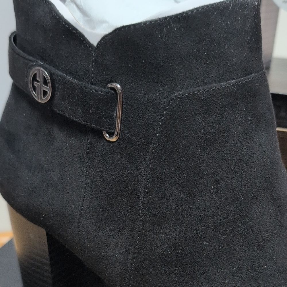 Giani Bernini Artemyssf Faux Suede Black Memory Foam Ankle Boots Sz 12M NEW - Picture 2 of 7